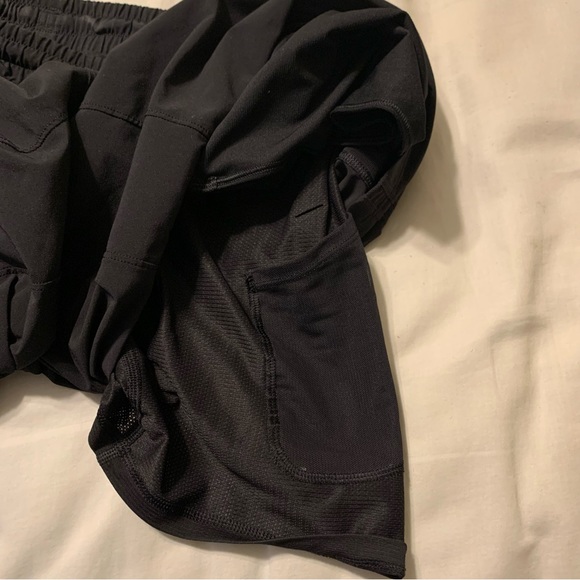 Lululemon Men’s Pace Breaker Shorts 7” inseam (Lined) - Picture 6 of 6